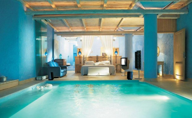 A Swimming pool in your bedroom