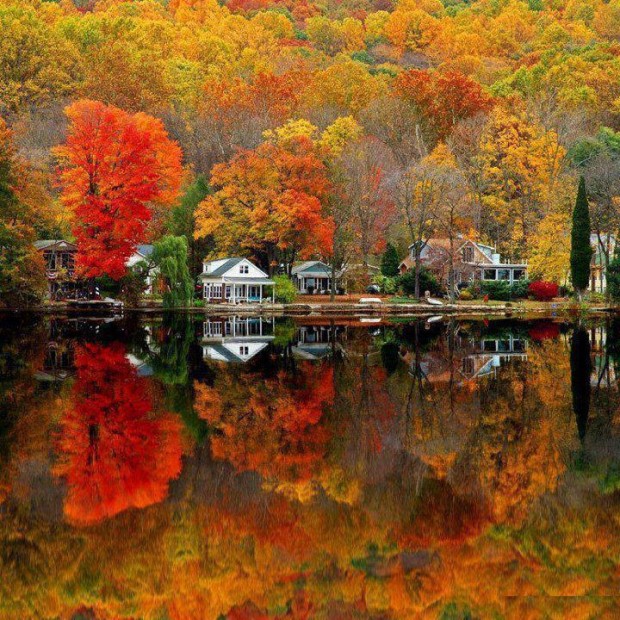 Beautiful autumn scenery in New Jersey, USA