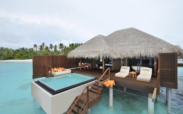 Maldives Bungalows - Anantara Veli Resort & Spa