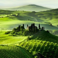 Green hills, Tuscany, Italy