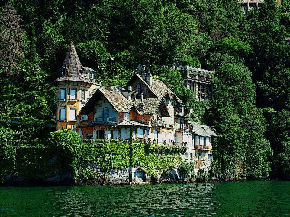 Lago di Como , Italy