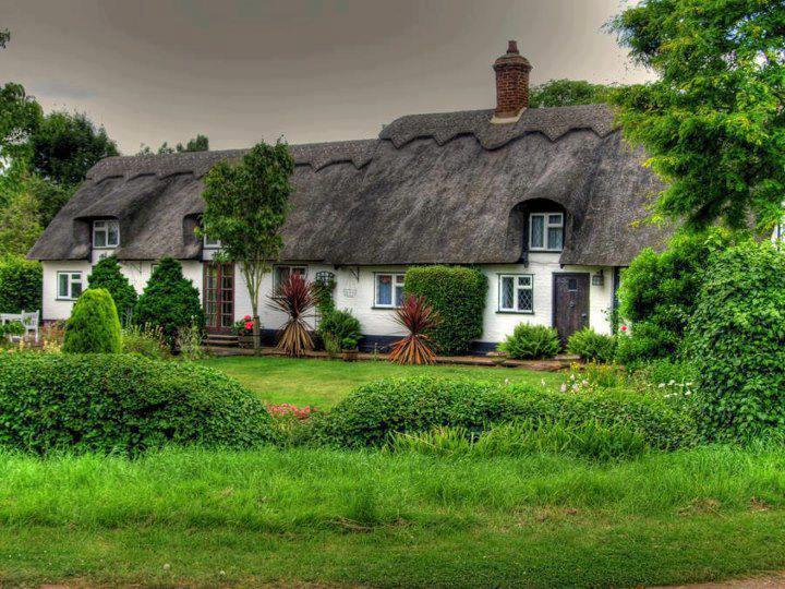 Wonderful Cottage in England