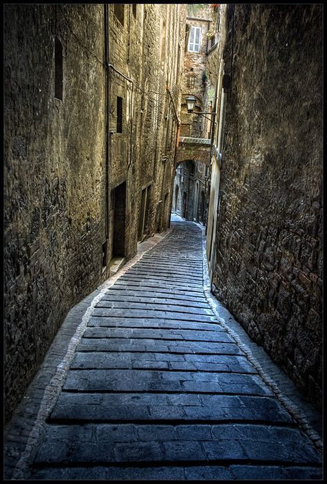 Narrow Street, Dubrovnik, Croatia