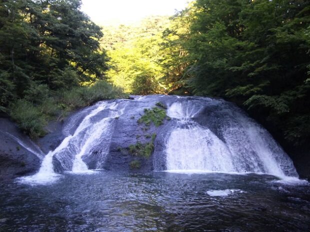 Kamabuchi Falls, Japan
